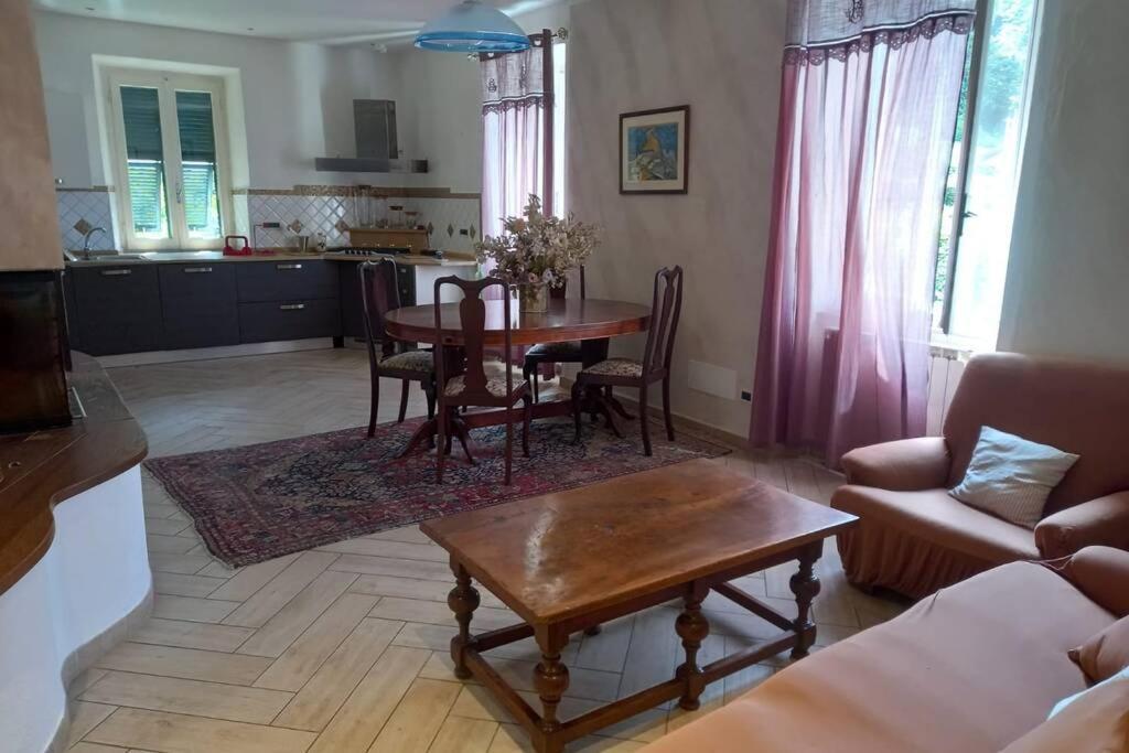 La Casa Del Marchese Malaspina Mulazzo Exteriör bild